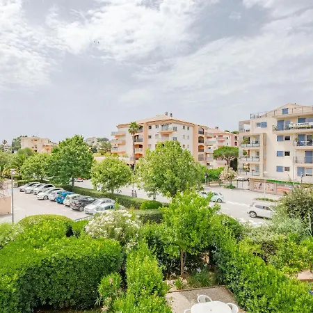Апартаменти Les Terres Marines-2 By Interhome *