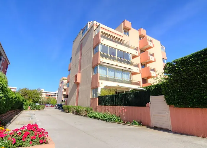 Les Terres Marines-2 By Interhome Appartement Sainte-Maxime